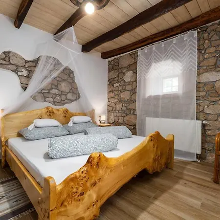 فيلة Zaria By Briskva Mošćenička Draga